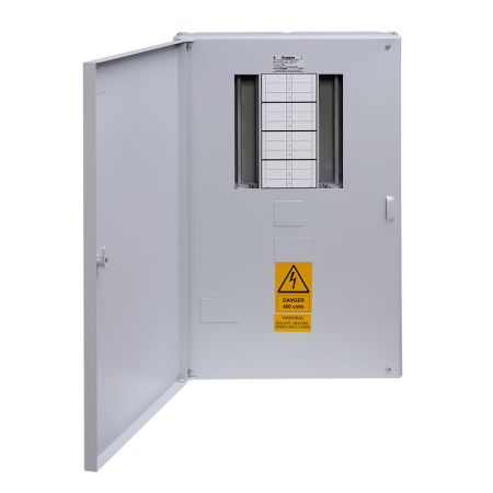 Crabtree Loadstar 125A 8 Way 3 Phase Distribution Board | 18LS08MR