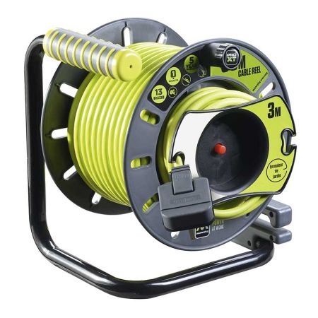 Masterplug Pro-XT IP Rated 25m + 3m Reverse Reel With Pull Out Socket | OMU2513FL3IP