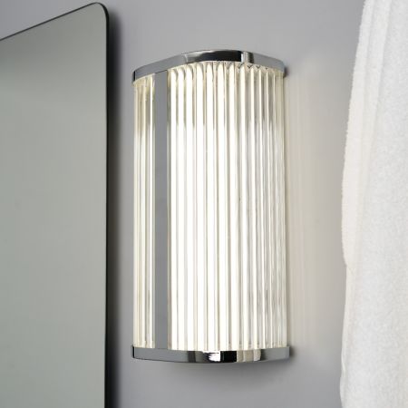 Forum Spa Nayru SPA-44379-CHR 8w LED Wall Light CCT 3/4k IP44 Chrome