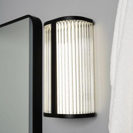 Forum Spa Nayru SPA-44381-MBLK 8w LED Wall Light CCT 3/4k IP44 Black