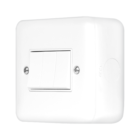 Click Metal Clad Pro Polar White 10AX 3 Gang 2 Way Plate Switch MCP013PW