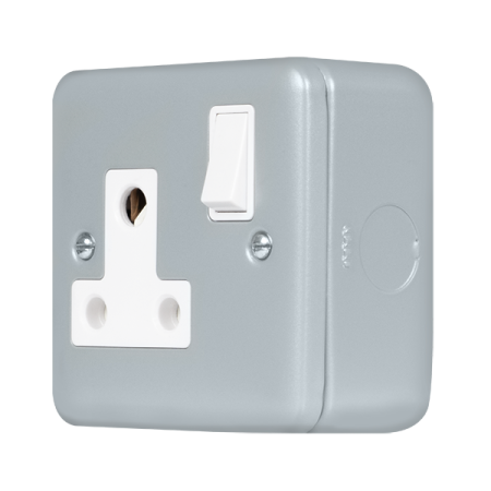 Click Metal Clad Pro Grey 15A Switched Round Pin Socket Outlet MCP034