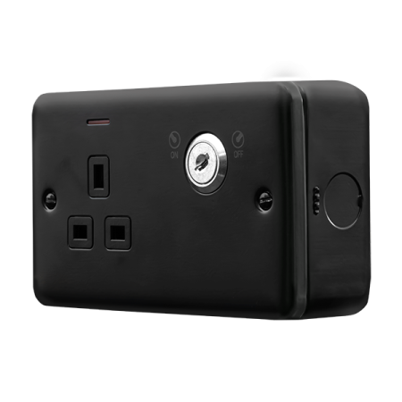 Click Metal Clad Pro Matt Black 13A 1 Gang Double Pole Key Lockable Switched Socket With LED (Double Plate) MCP655BK