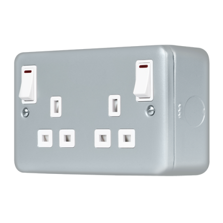 Click Metal Clad Pro Grey 13A 2 Gang Double Pole Switched Socket Outlet With Outboard Rockers & LEDs MCP840