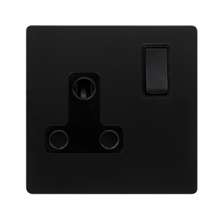 Click Definity Screwless 15a Round Pin Switched Socket | SFBK034BK
