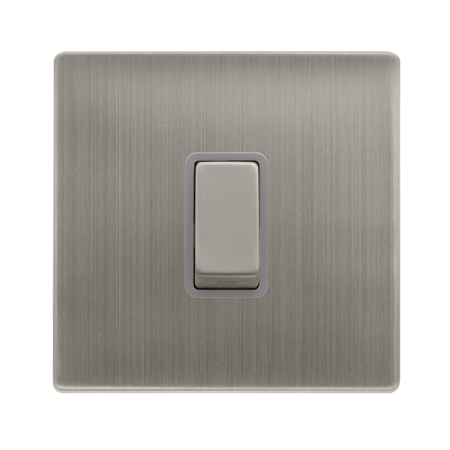 Click Definity Screwless 10ax Ingot 1 Gang Intermediate Switch | SFSS425GY