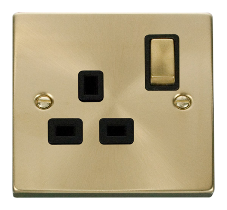 Click Deco Satin Brass 13a Single Switched Socket Vpsb535bk