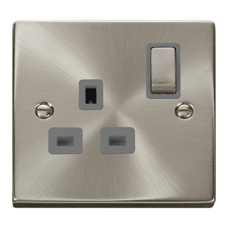 Click Deco Ingot Satin Chrome 13A Single Socket Grey Insert | VPSC535GY
