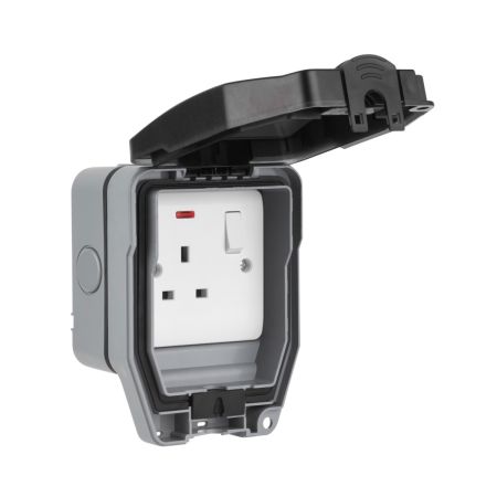 Saxby Electrical Weatherproof 13A 1G DP Switched Socket | WP412