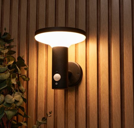 Forum Zink Solar Claire LED Solar Wall Light with PIR Sensor Black | ZN-42049